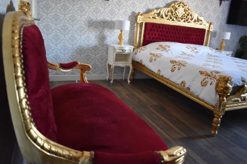 french_royal_room_4